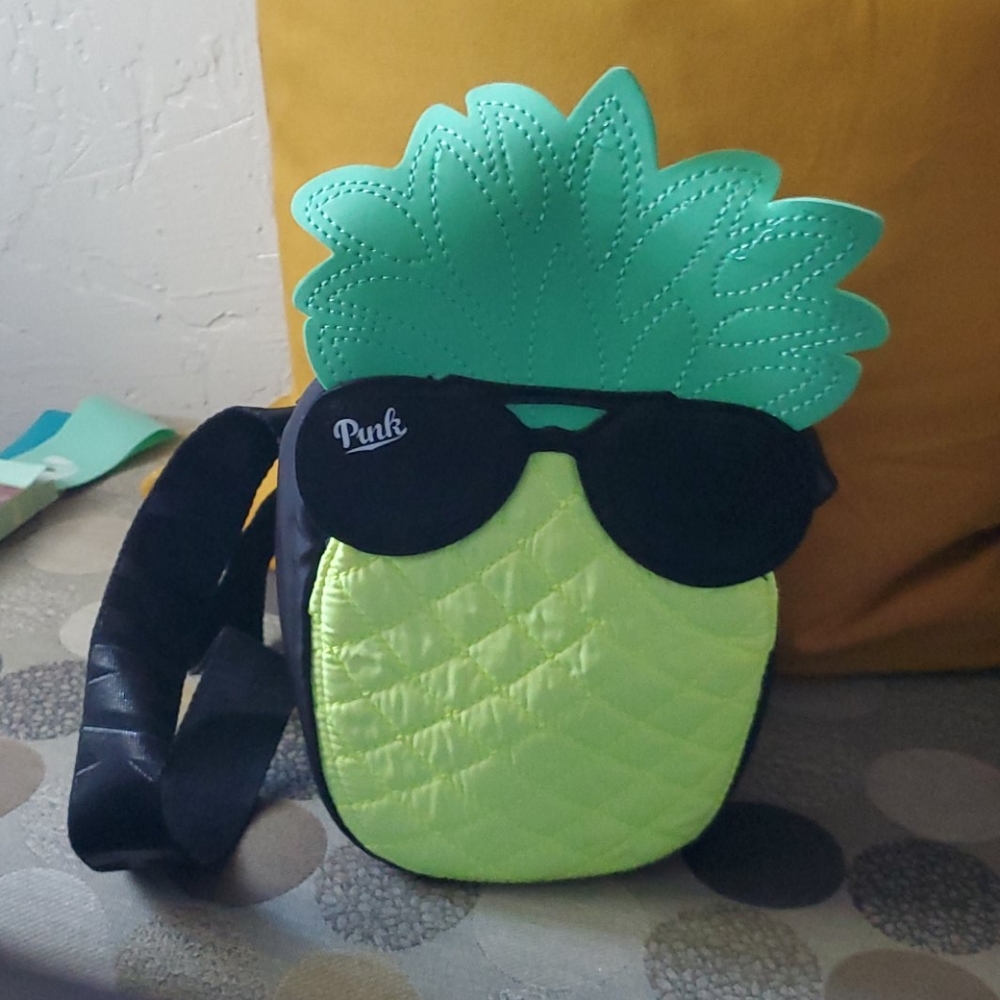 Pineapple Cooler Bag - image 1